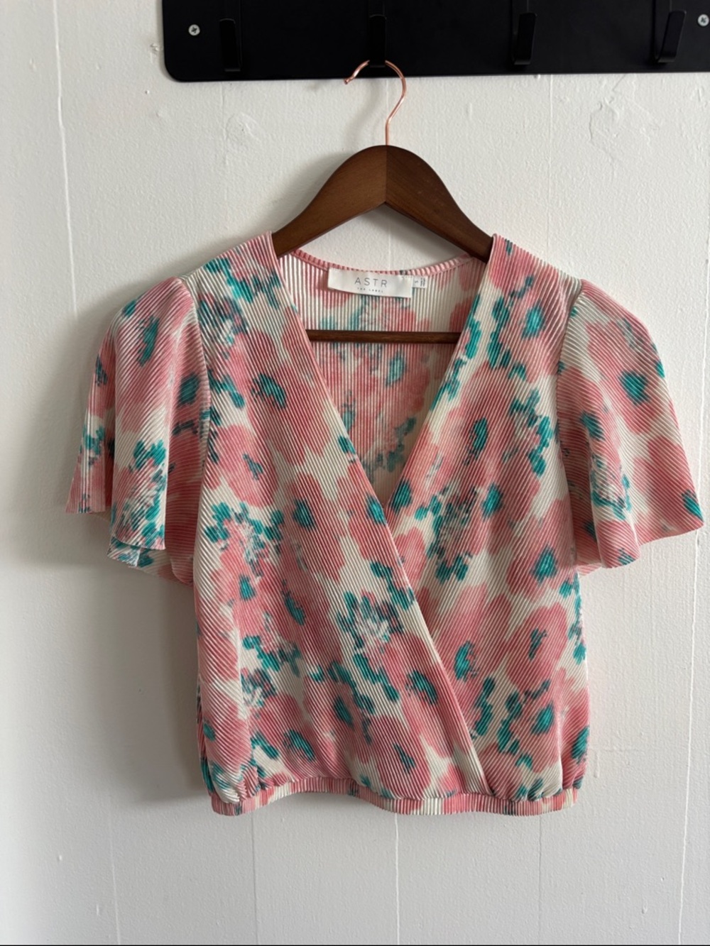 ASTR the Label Pink and Teal Floral Wrap Blouse Spring